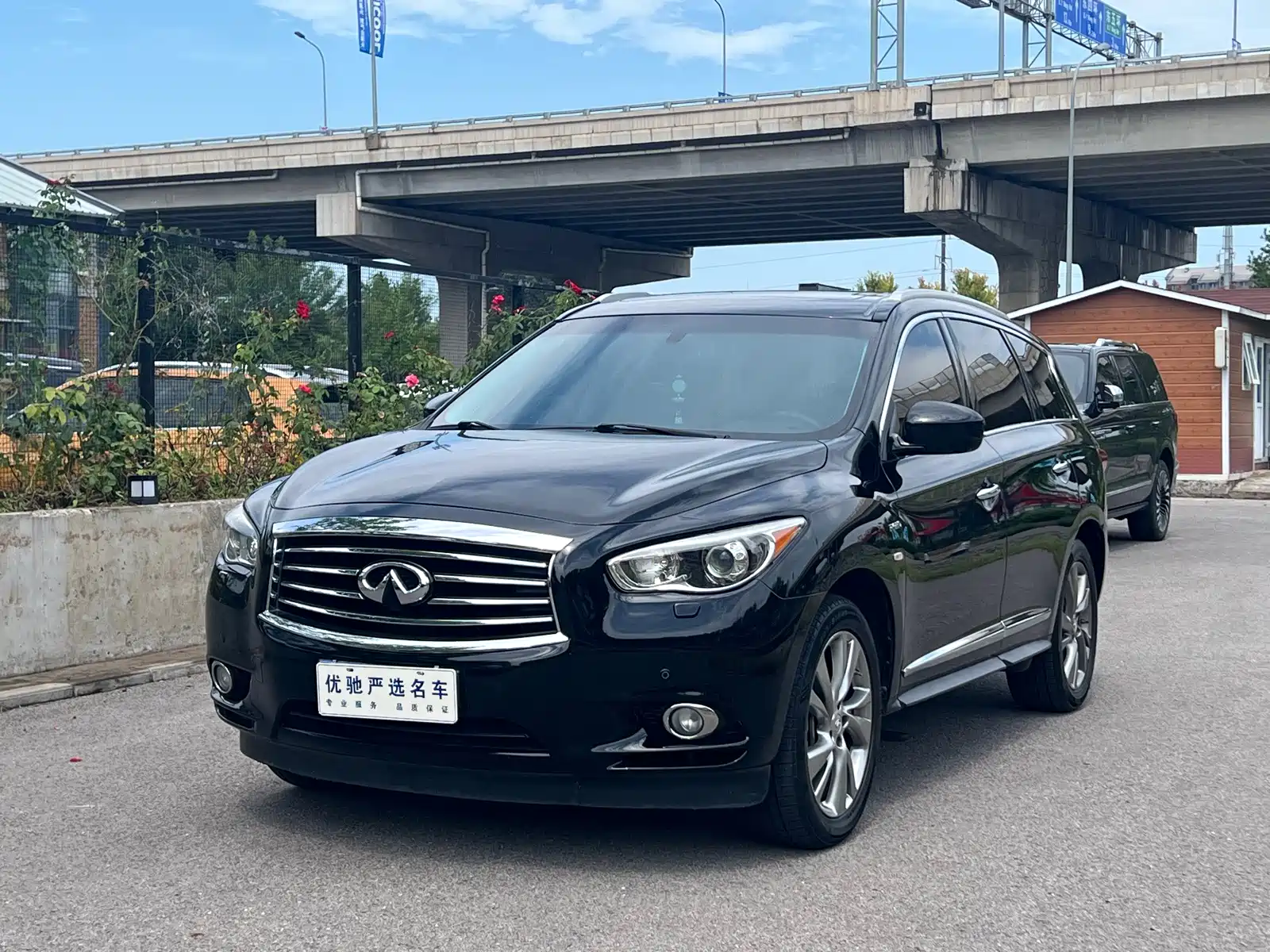 صورة 1 - Infiniti QX60 (Import)
