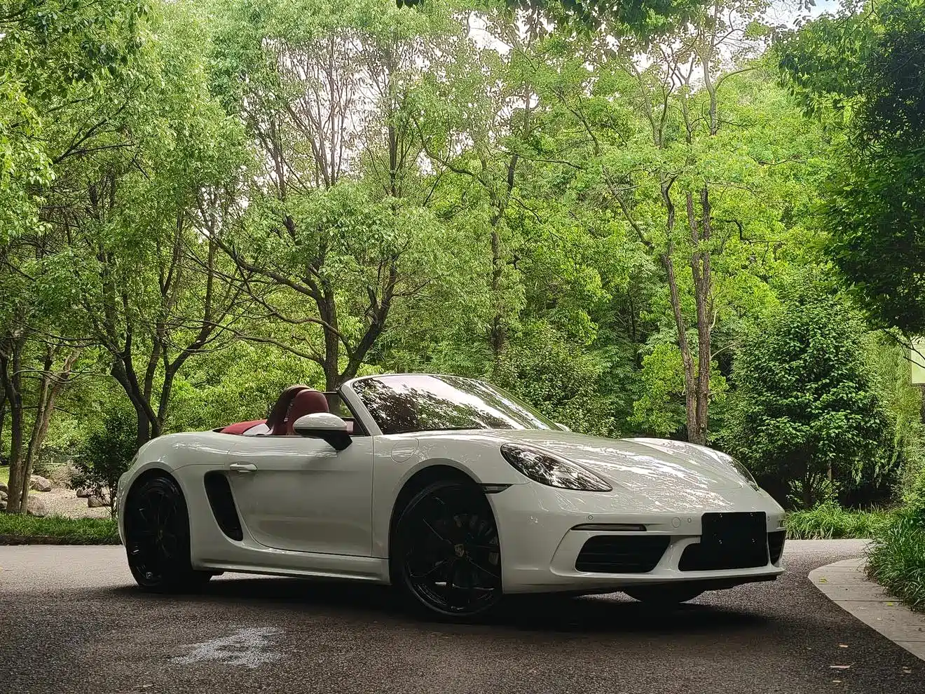 Porsche 718 2023 Boxster Style Edition 2.0T фото 3