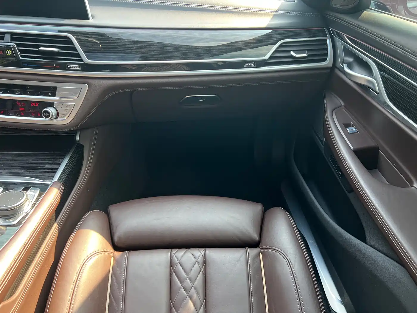 BMW 7 Series 2019 Facelift 730Li M Sport Package фото 15