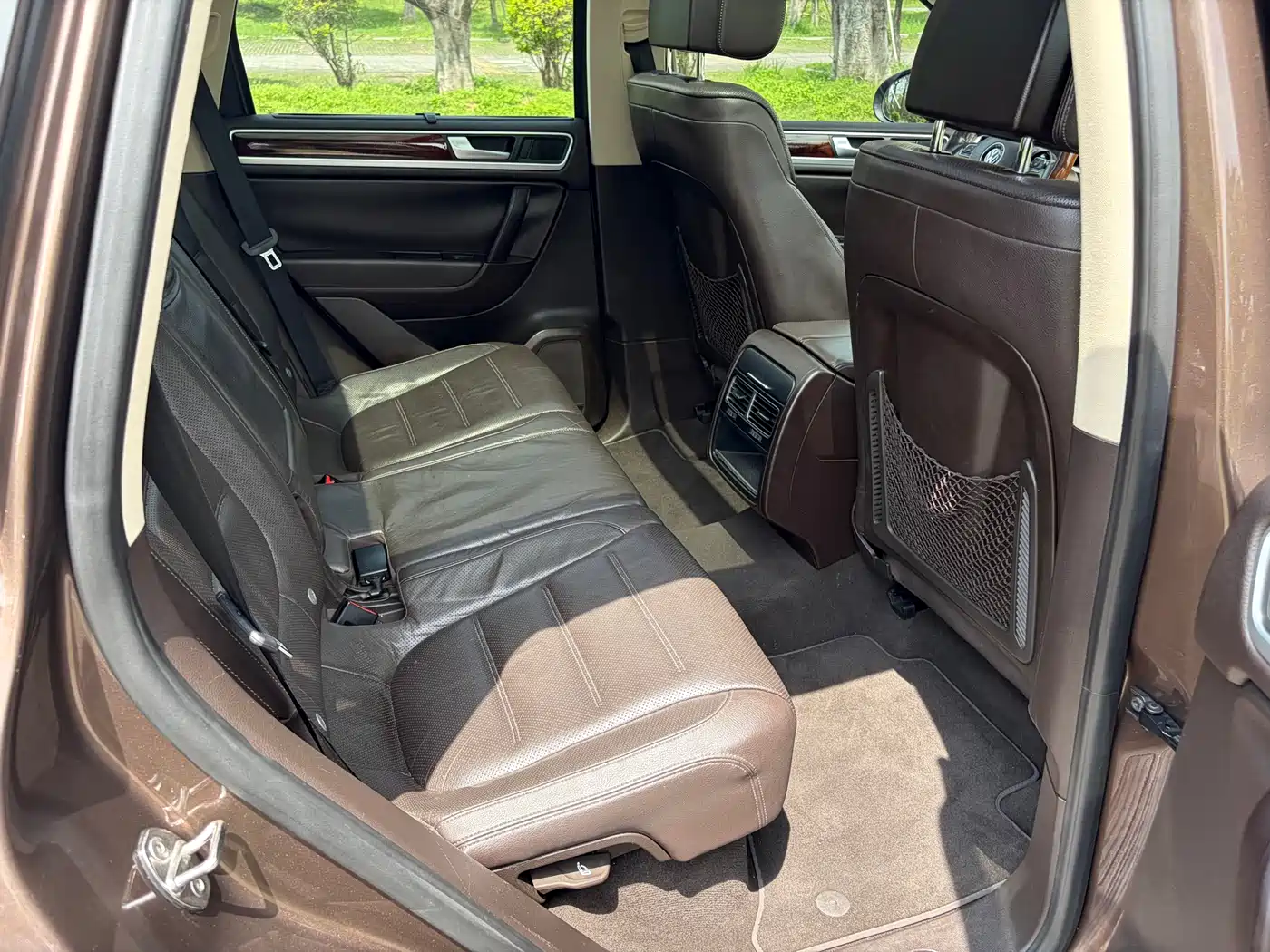 Volkswagen Touareg 2013 3.0TSI X 10th Anniversary Limited Edition фото 12