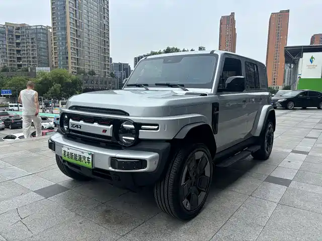  iCAR iCAR V23 2025 AWD S Version