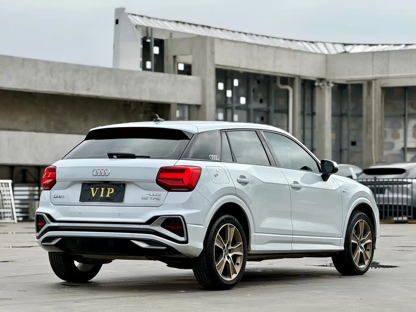 Audi Q2L 2022 35 TFSI Fashion Dynamic фото 9