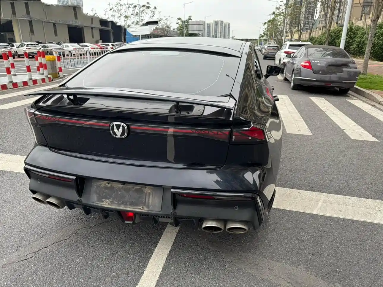 CHANGAN UNI-V