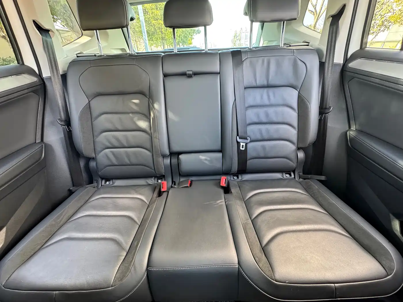 Volkswagen Tiguan L 2021 330TSI Automatic 2WD Smart фото 10