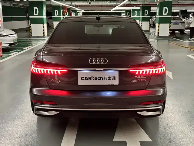Audi A6L 2023 45 TFSI Premium Selection Dynamic — фото 4