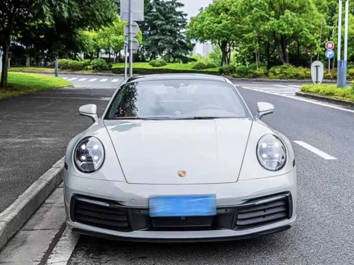 Porsche 911 2020 Carrera 3.0T