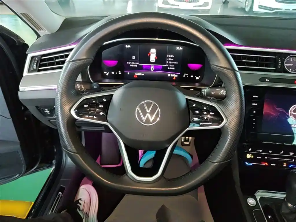 Volkswagen Magotan 2023 Model 2 Million Units Commemorative Edition 280TSI DSG Leading Version фото 11