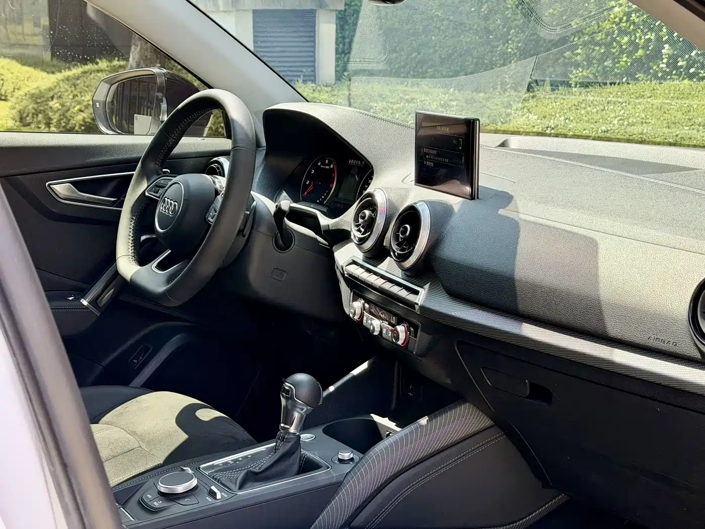 Audi Q2L 2022 35 TFSI Luxury Dynamic фото 18