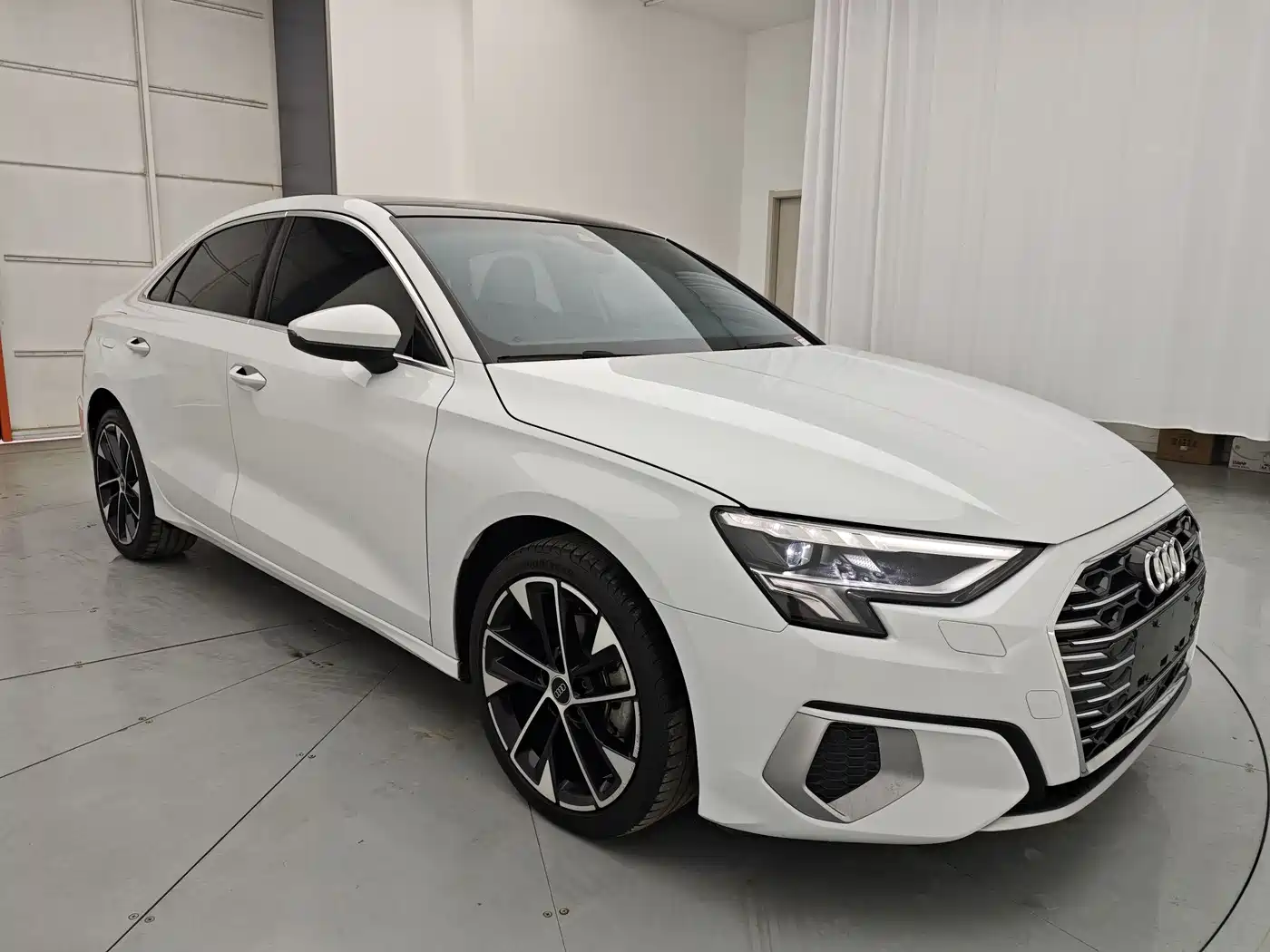 Audi A3 2022 A3L Limousine 35 TFSI Luxury Elegance фото 4