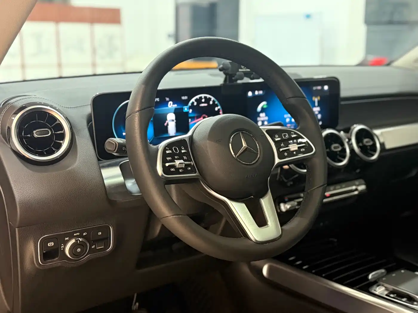 Mercedes-Benz GLB 2020 GLB 200 Dynamic фото 8