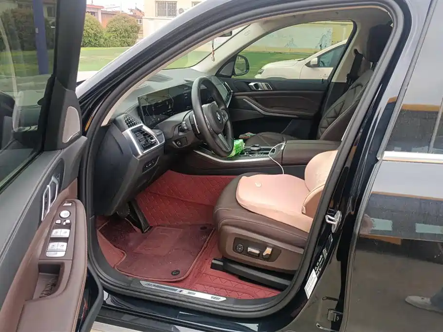 BMW X5 2023 xDrive 30Li Premium M Sport Package фото 9