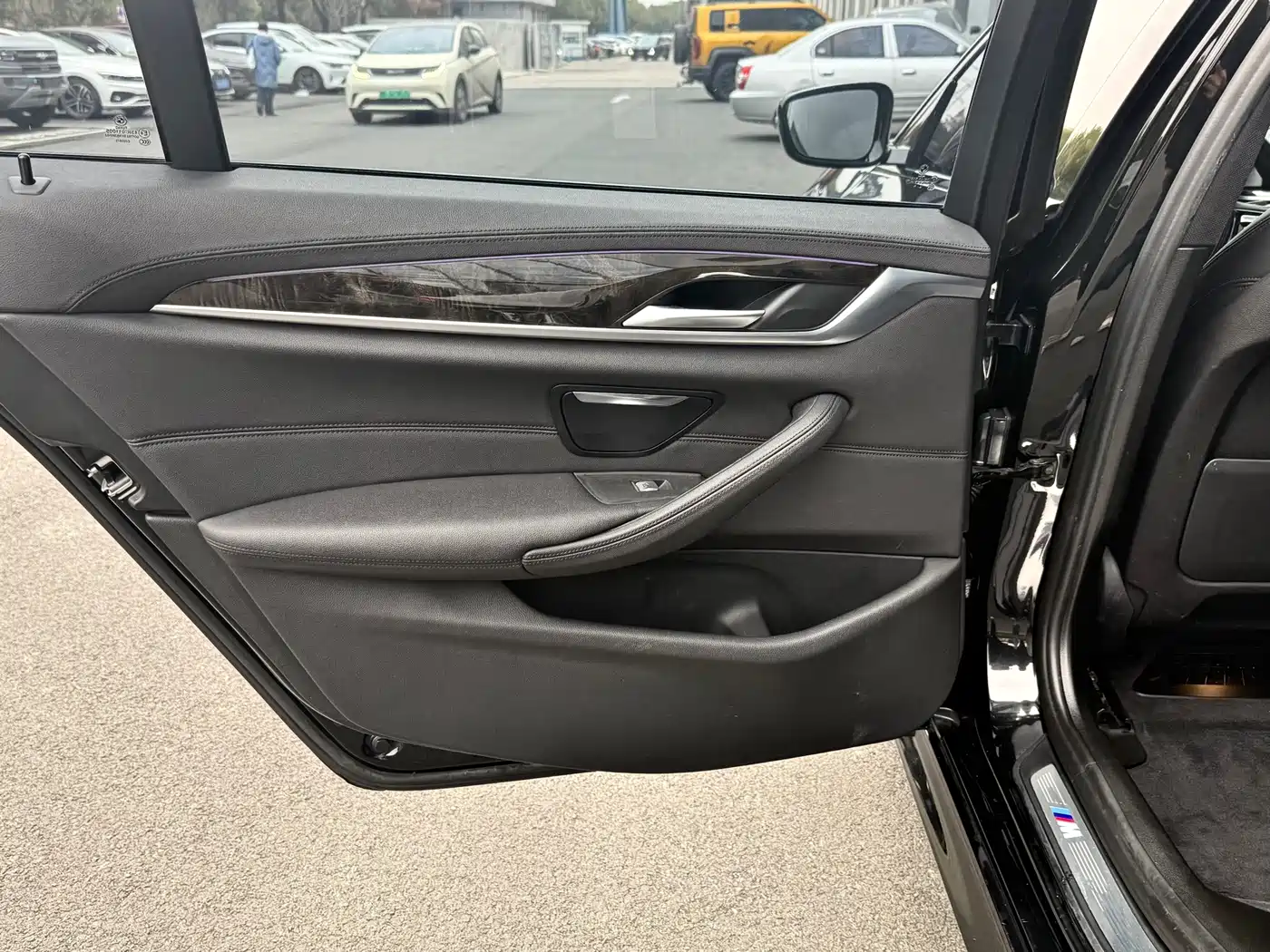 BMW 5 Series 2018 525Li M Sport Package фото 7
