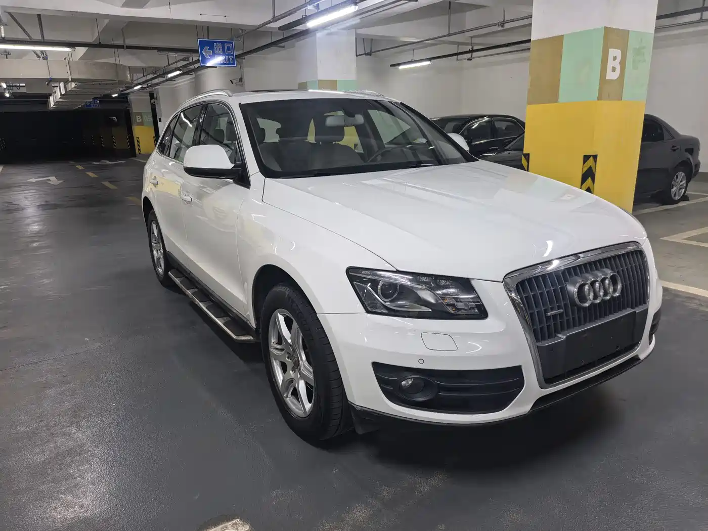 Audi Q5 2012 2.0TFSI Dynamic фото 3