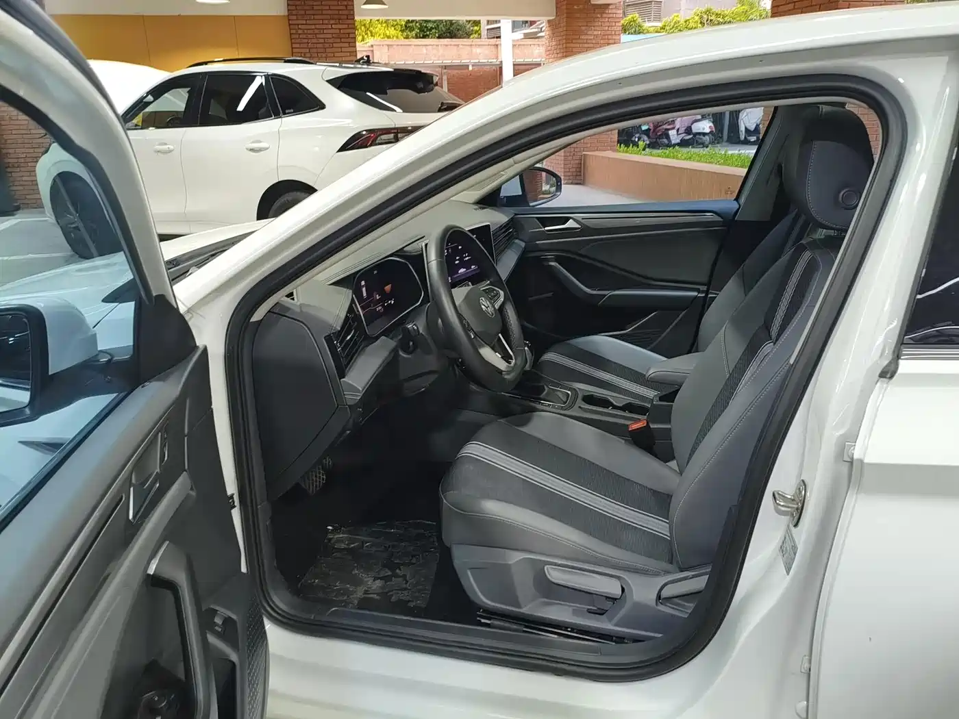 Volkswagen Sagitar, миниатюра 9