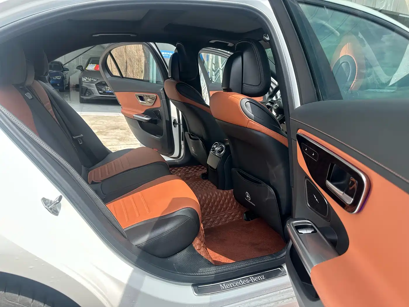 MERCEDES-BENZ C CLASS