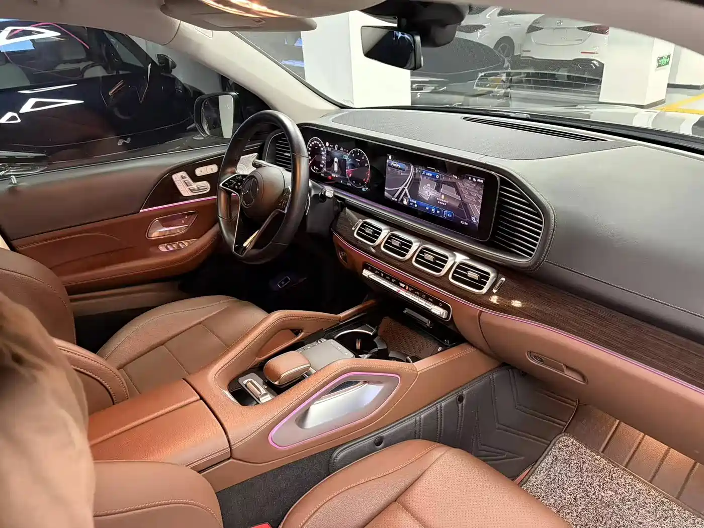 Photo 15 - Mercedes-Benz GLE