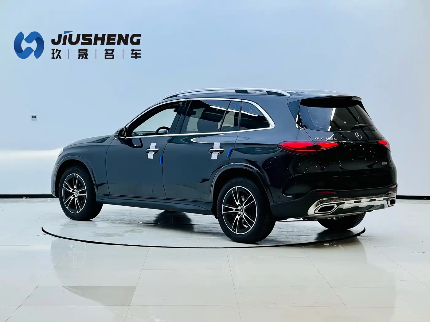 Mercedes-Benz GLC 2025 Model Year GLC 260 L 4MATIC Luxury фото 4
