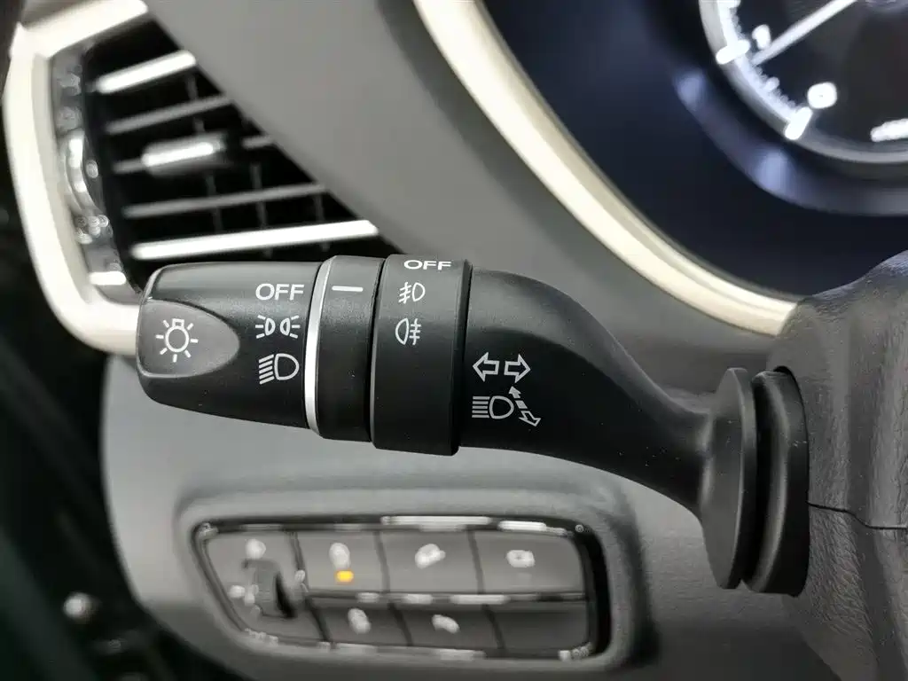 GAC Trumpchi Trumpchi GS5 2019 270T Automatic Luxury фото 21