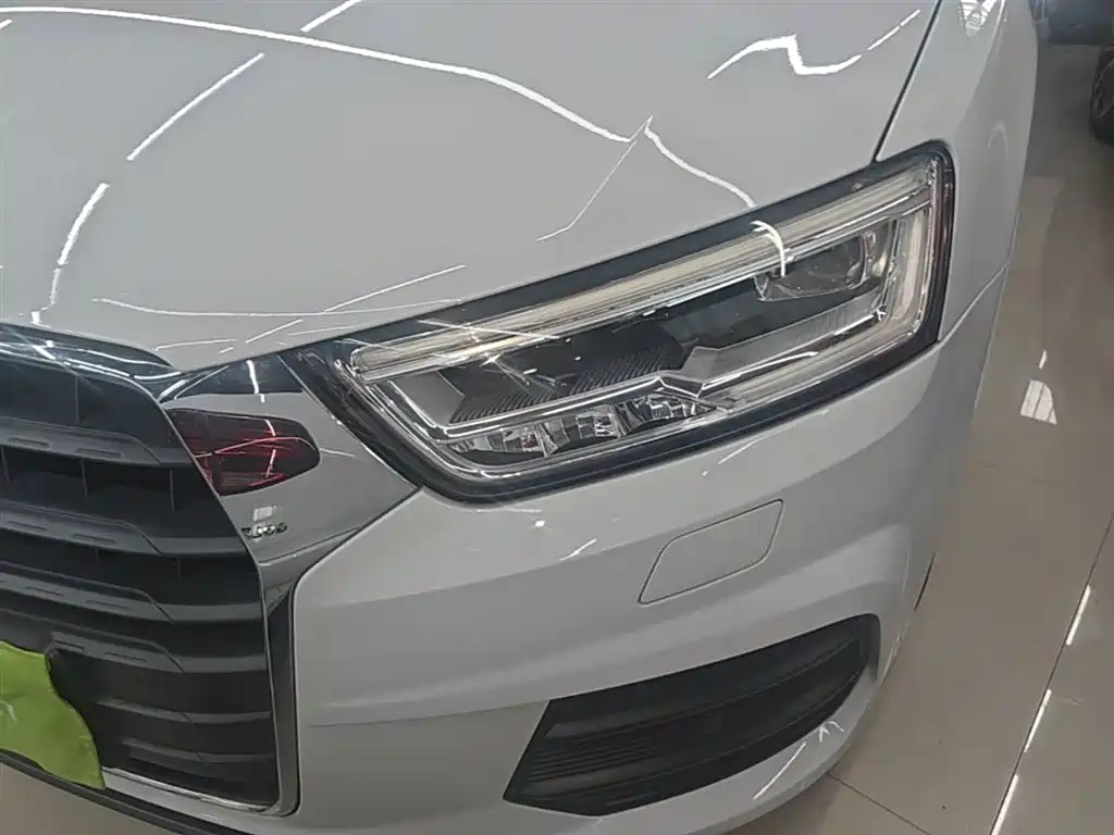 Audi Q3 2018 30th Anniversary Edition 35 TFSI Fashion фото 24