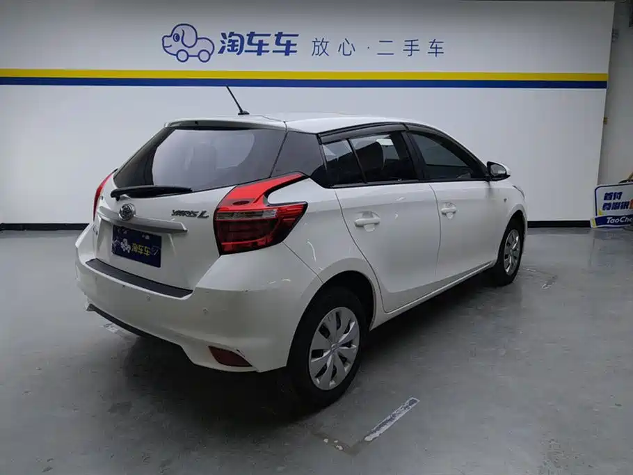Toyota YARiS L Zhi Xuan 2021 1.5L CVT Leading Edition фото 3