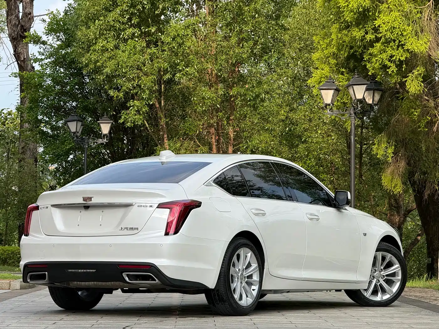 Cadillac CT5 2024 28T Luxury Model Pro фото 5