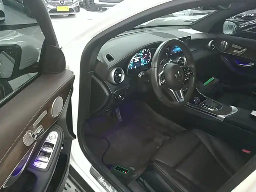 Mercedes-Benz GLC 2020 Facelift GLC 300 L 4MATIC AMG-Line фото 16