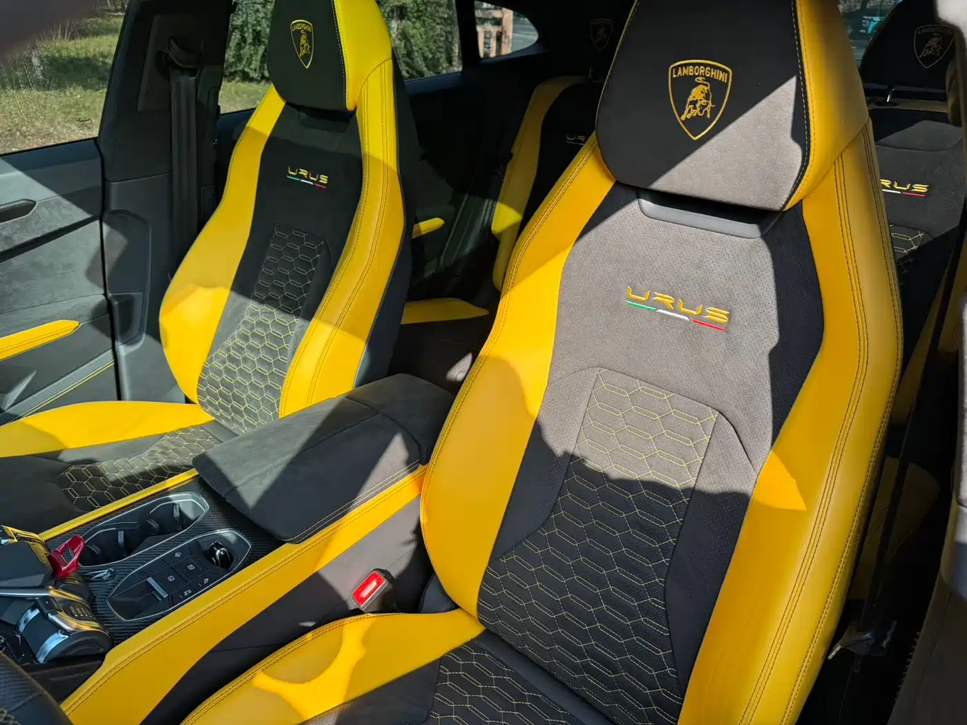 Lamborghini Urus 2021 4.0T V8 фото 4