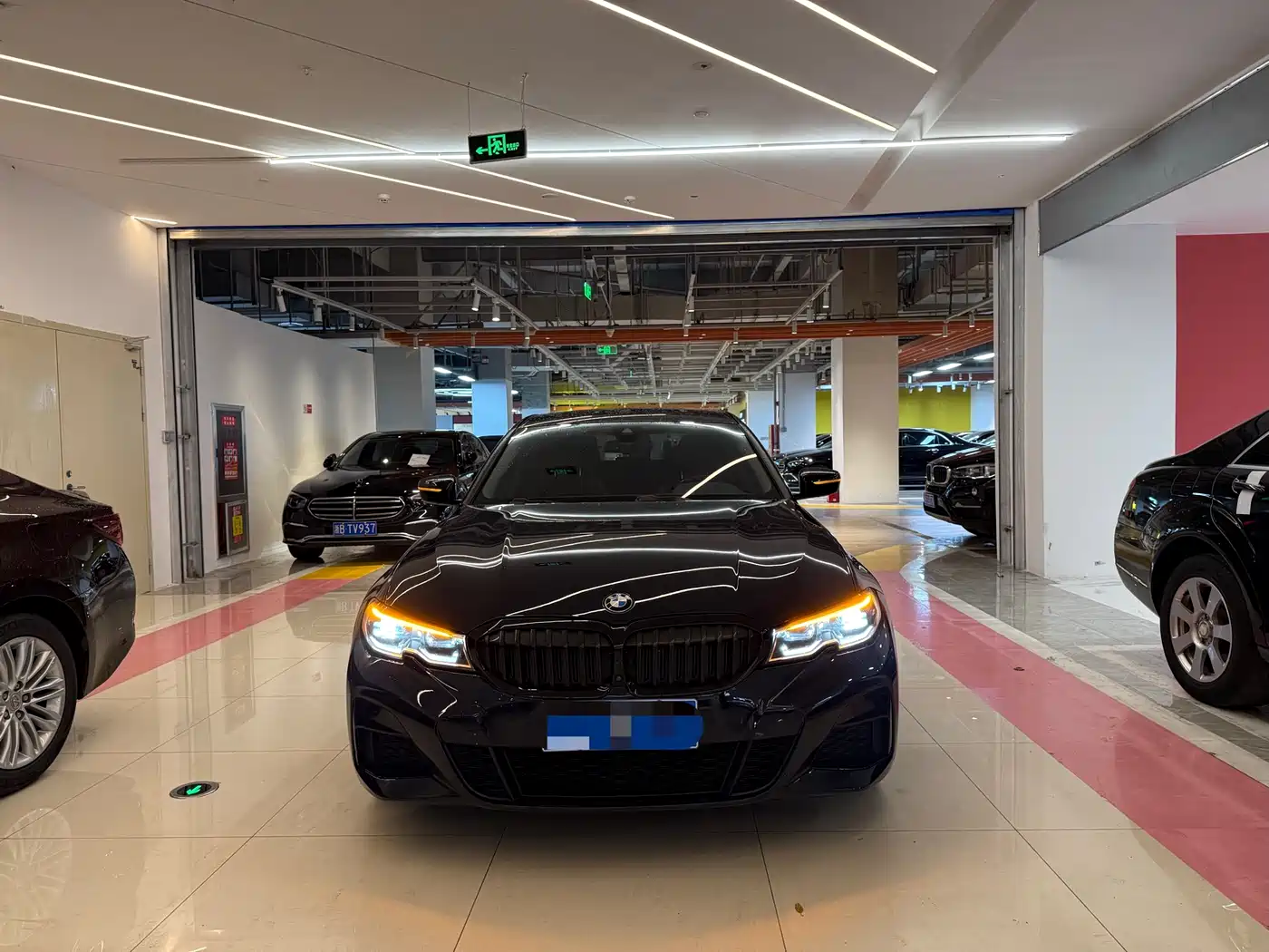 BMW 3-SERIES