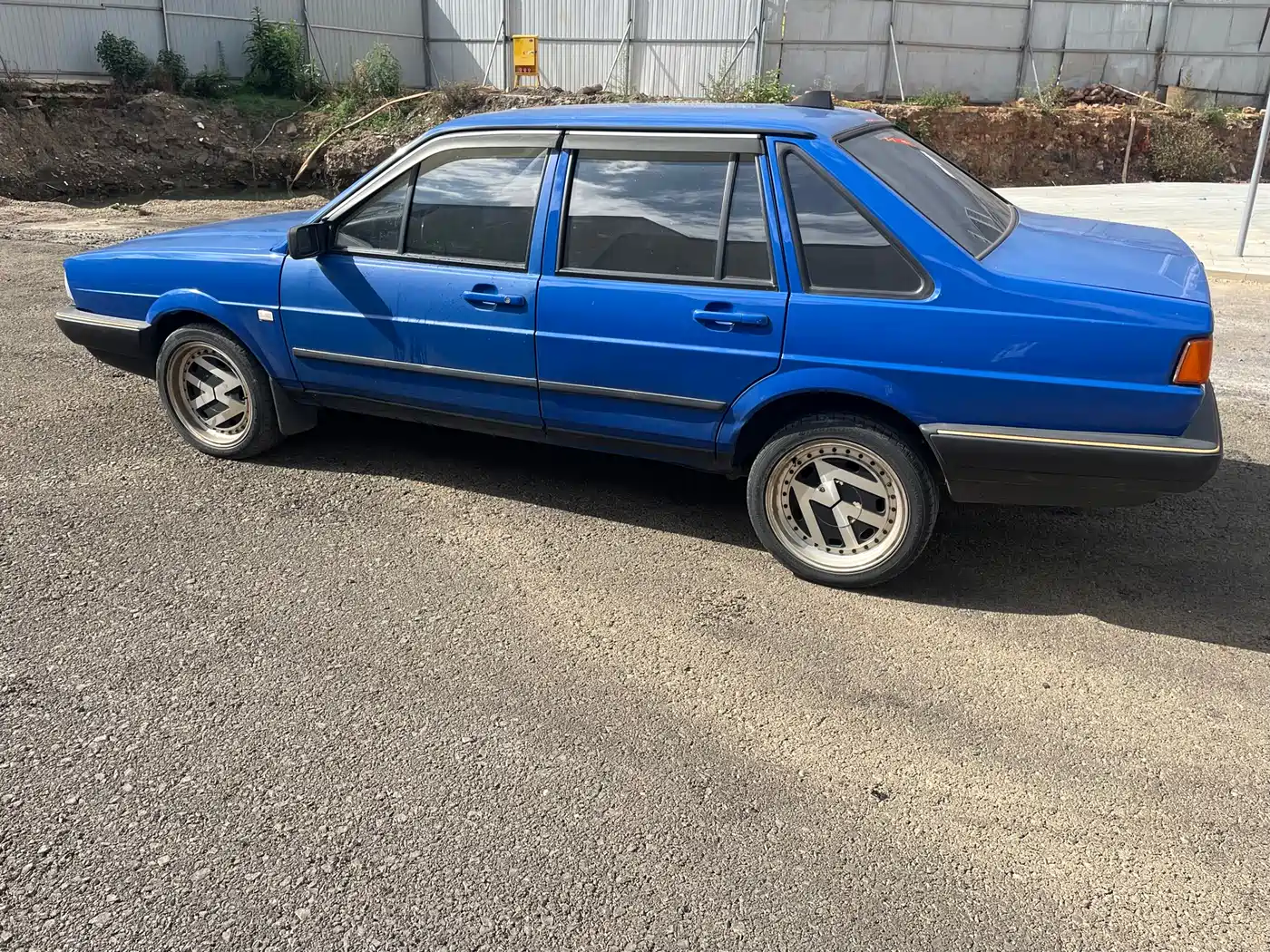 Volkswagen Santana Classic 2004 2004 Model 1.8L Standard