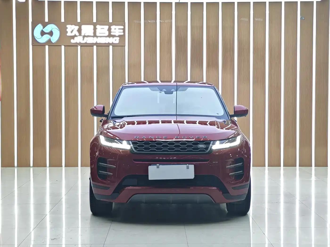 Land Rover Range Rover Evoque 2020 249PS R-DYNAMIC SE Sport Tech Edition фото 2