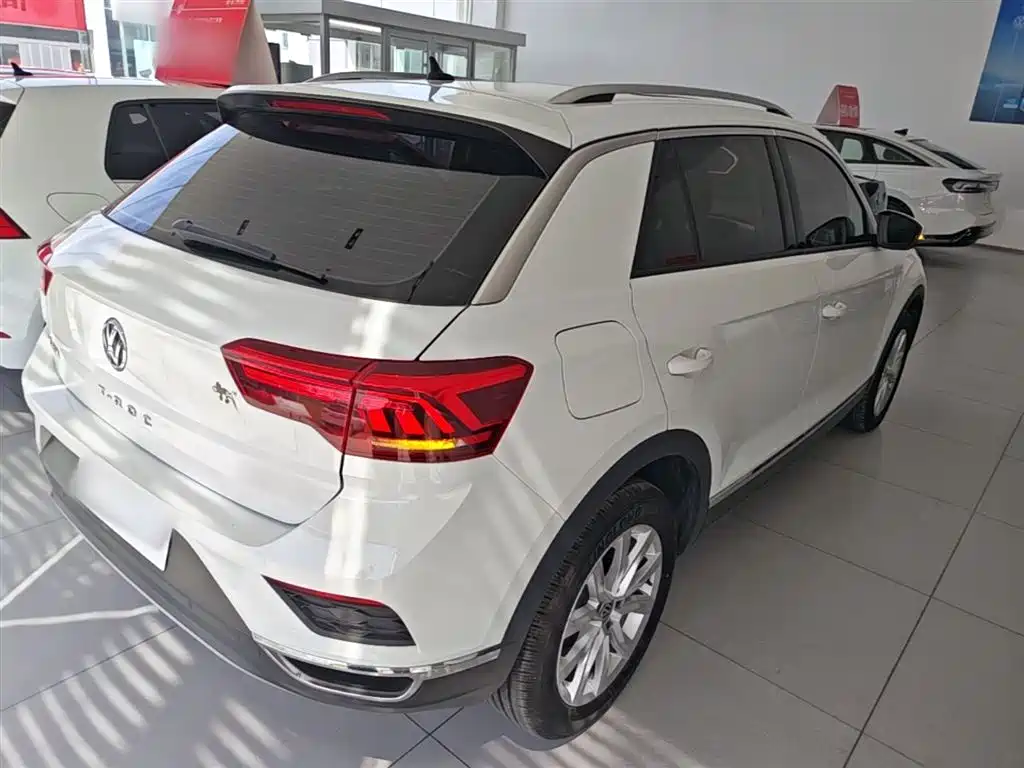 Volkswagen T-ROC 2020 280TSI DSG FWD Elite фото 7