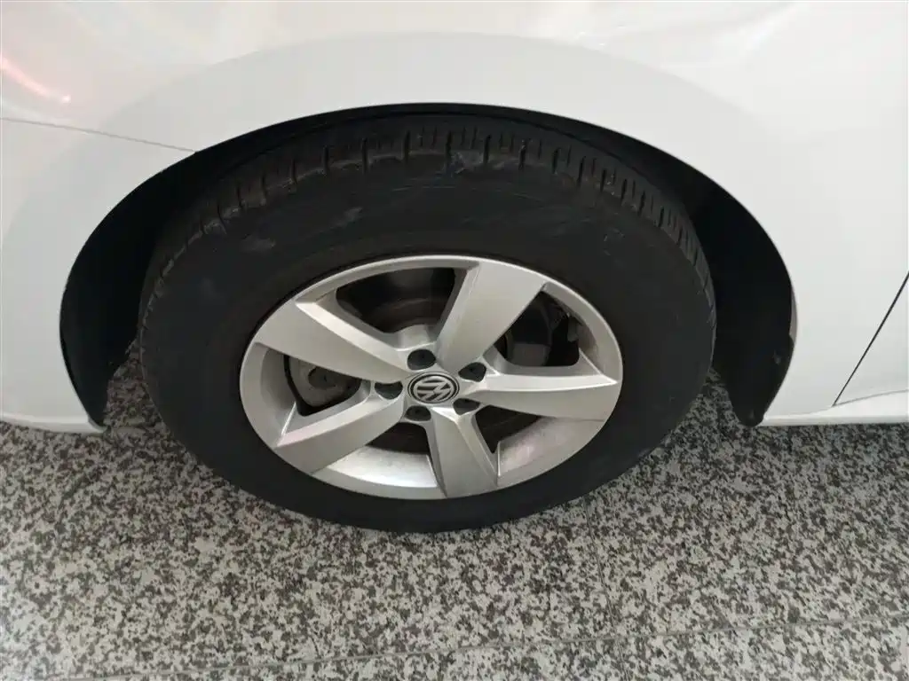 Volkswagen Lavida 2019 Lavida Start 1.5L Auto Trend (China VI) фото 25