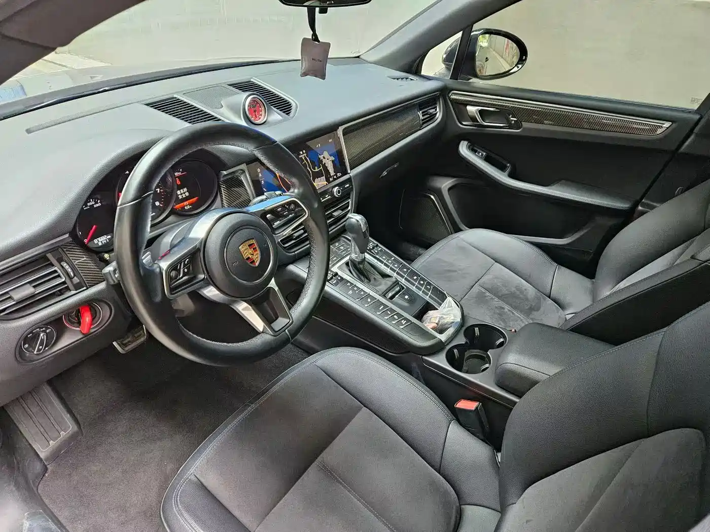 Porsche Macan 2018 Macan 2.0T фото 7