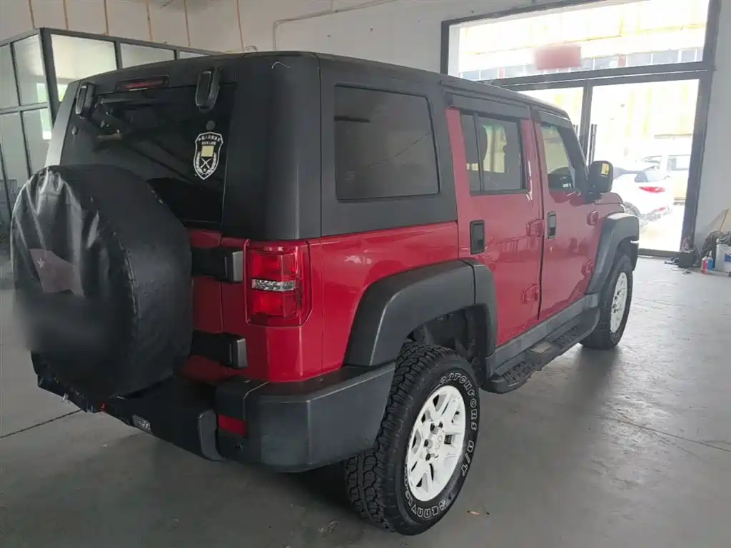 BAIC ORV Beijing Offroad BJ40 2016 Model 40L 2.0T Manual 4WD Premium фото 7