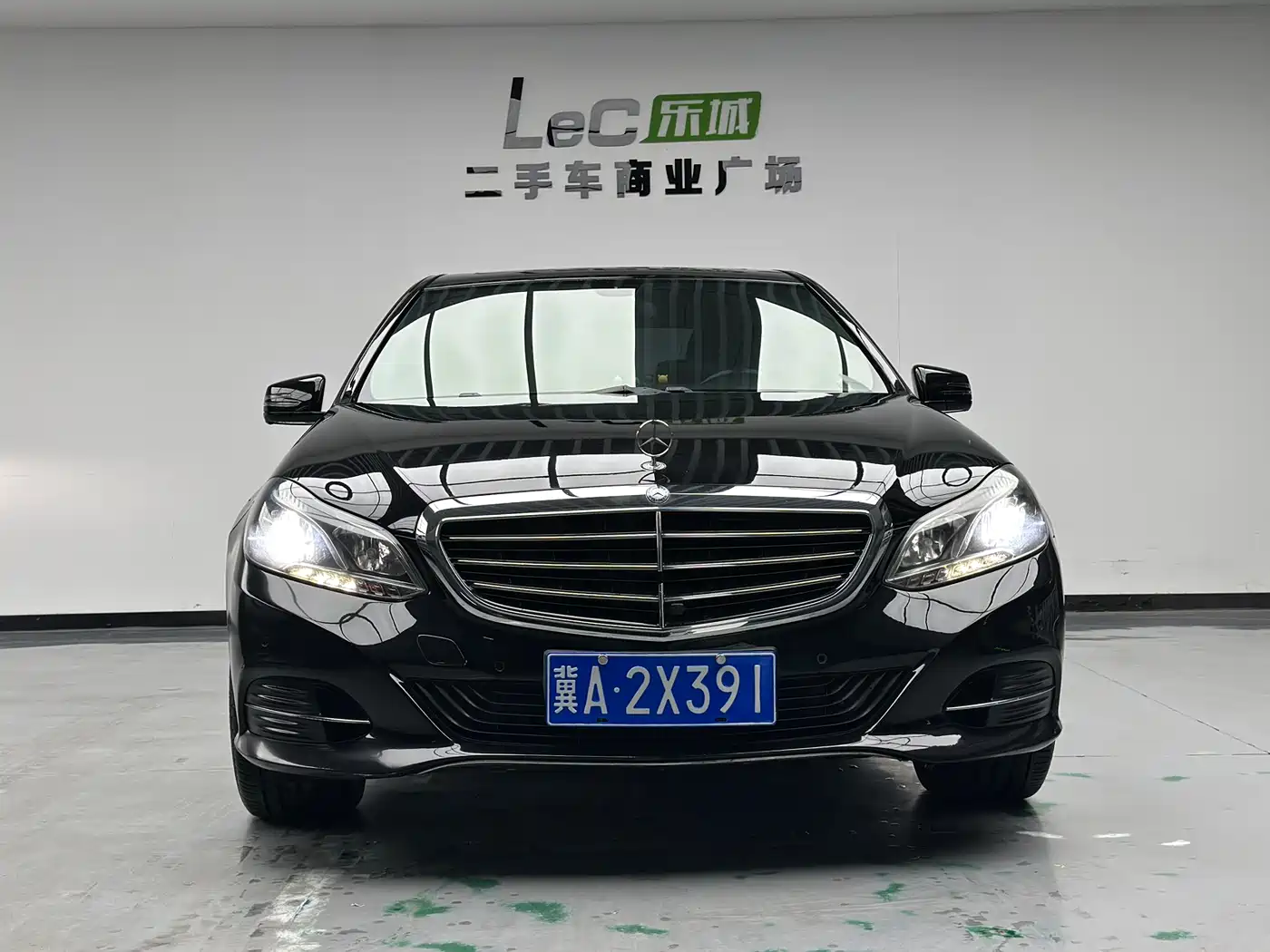 Mercedes-Benz E-Class 2015 E 200 L фото 2