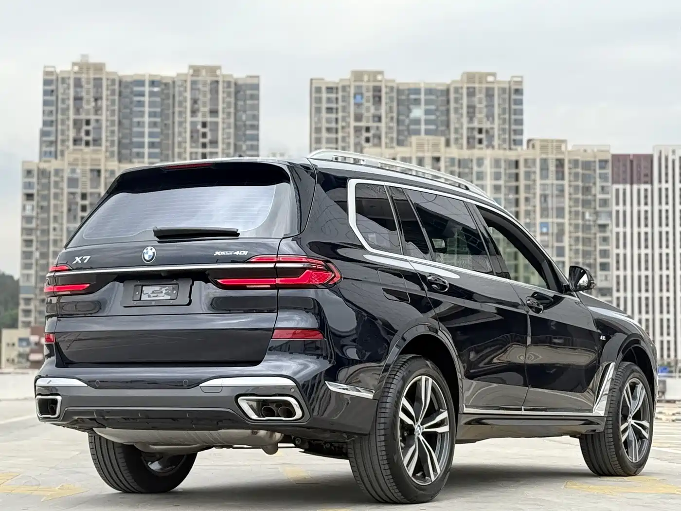 BMW X7 2025 2023 xDrive40i Exclusive M Sport Package