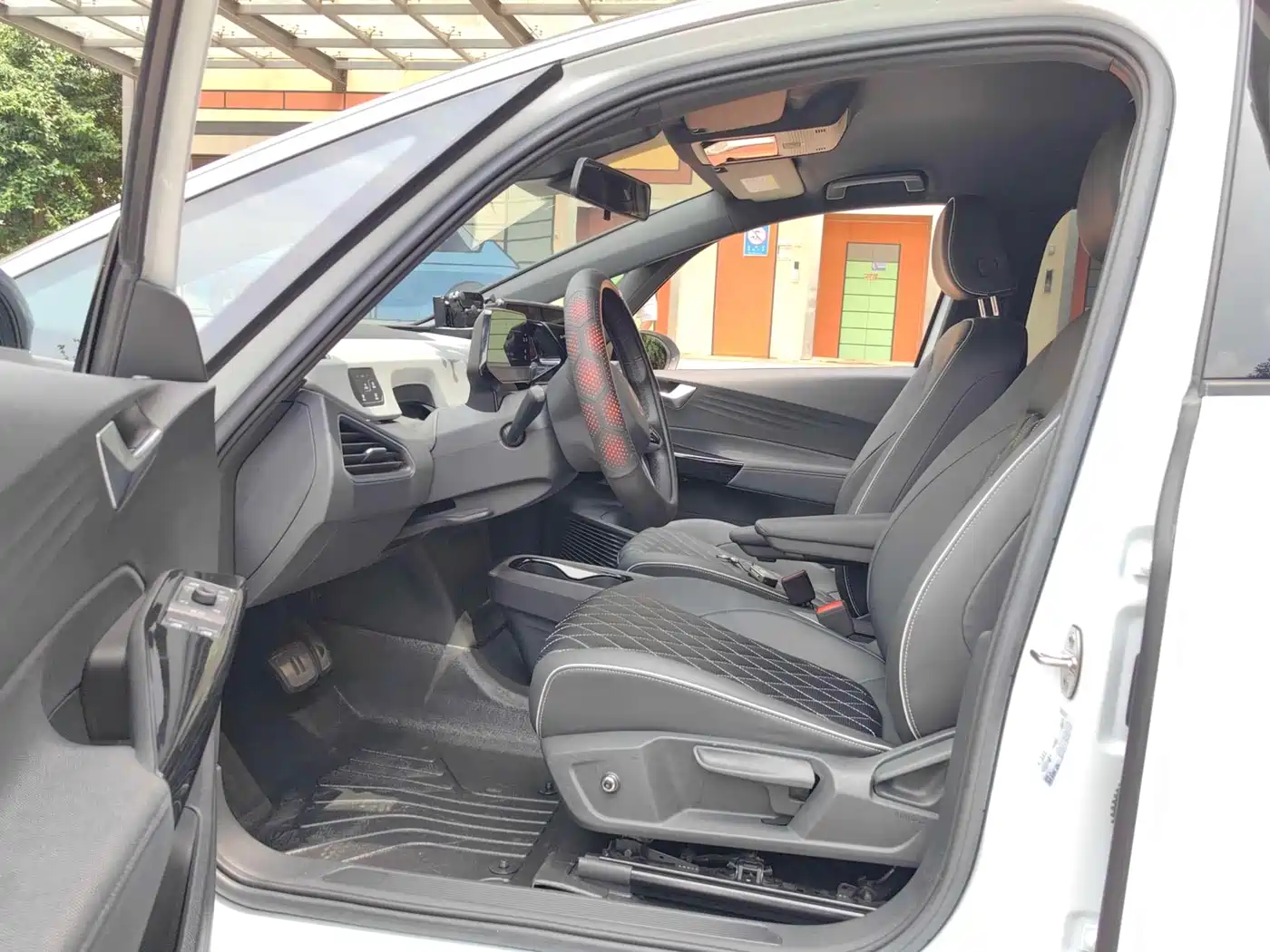 Volkswagen ID.3 2023 Pure Smart Edition фото 4