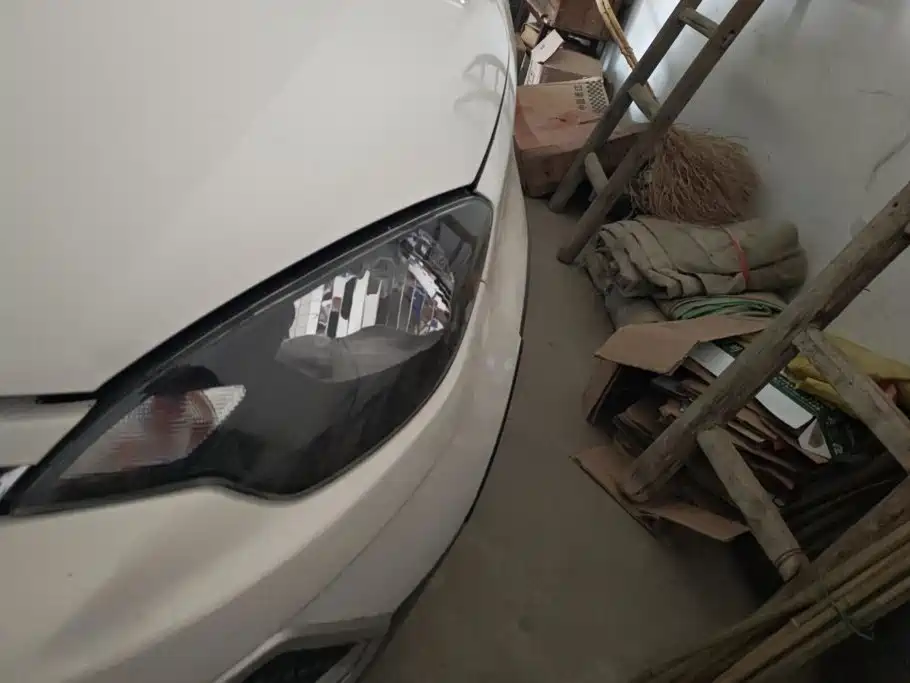 MG 3SW 2016 2015 1.5L AMT Elite