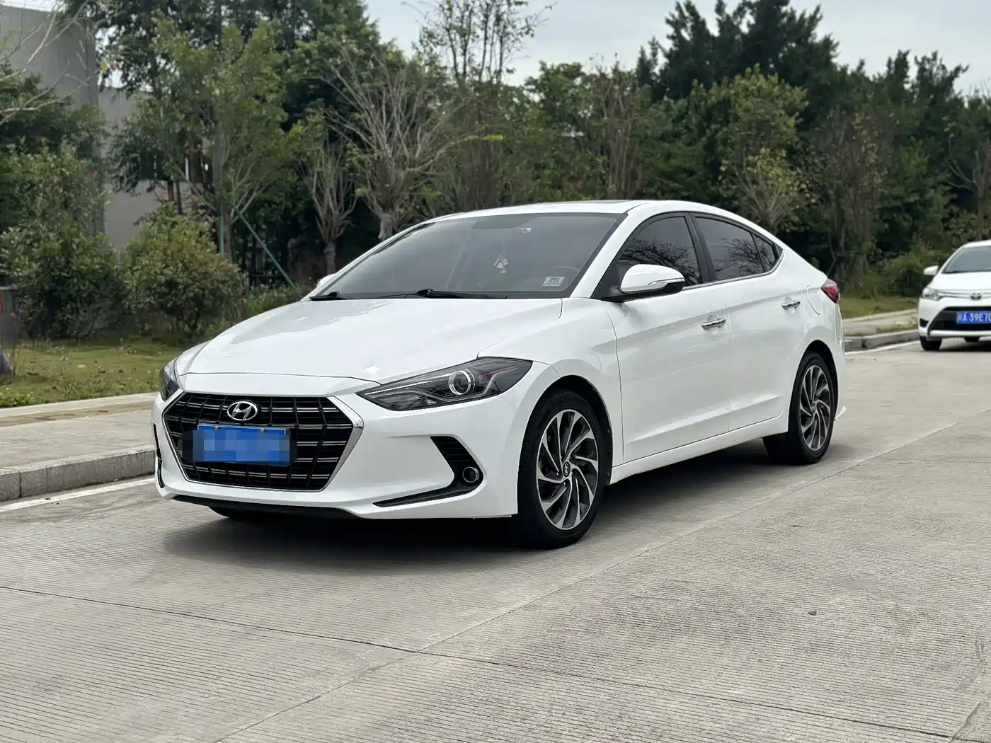 Hyundai Elantra 2019 1.5L CVT Smart Elite