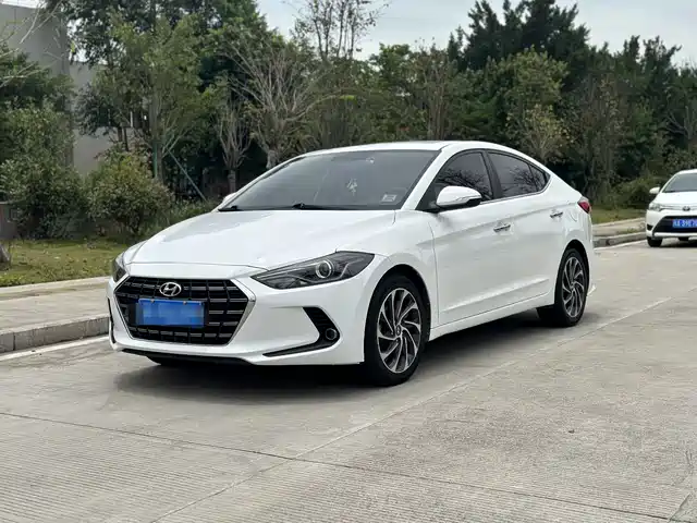 hyundai lead