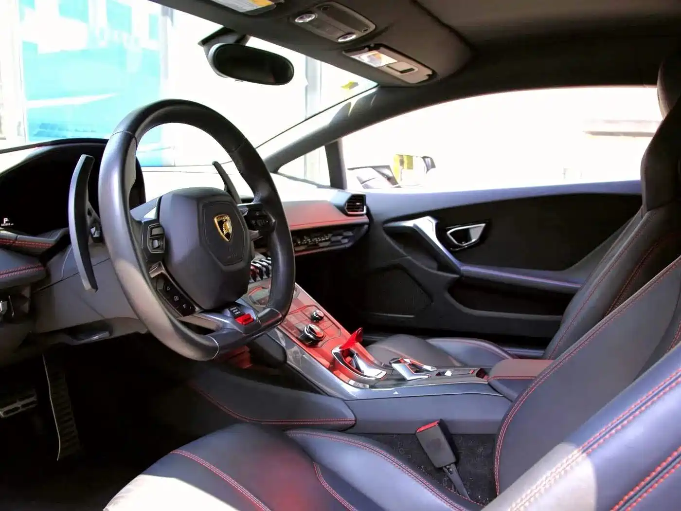 Lamborghini Huracán 2016 LP 600-4 Limited Edition фото 3