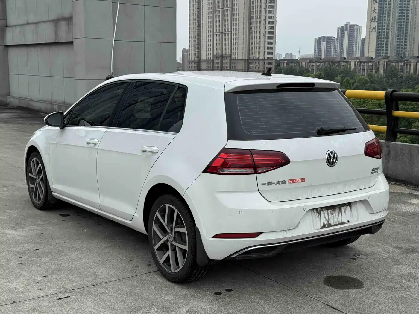 Volkswagen Golf 2020 280TSI DSG Comfort фото 6