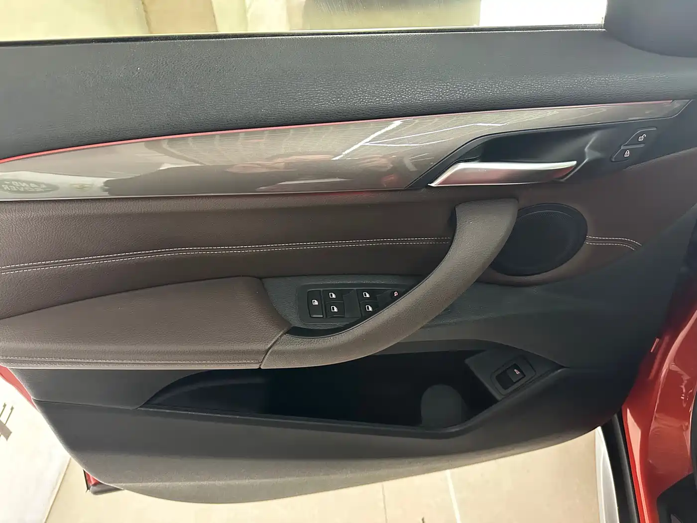 BMW X1 2018 sDrive18Li Premium Model фото 9