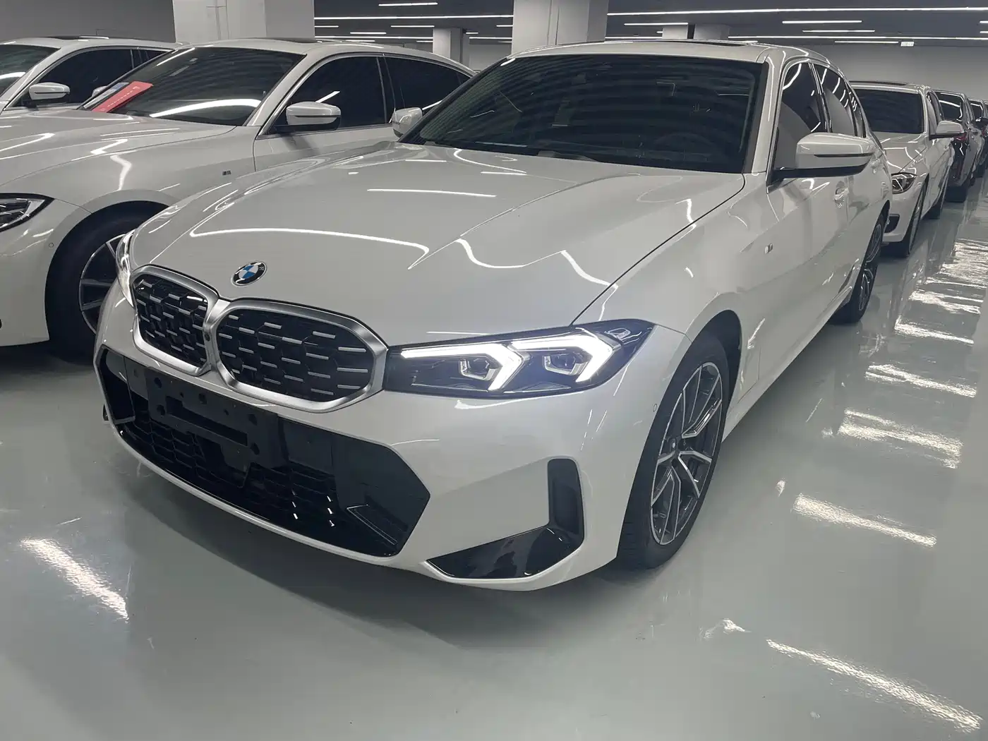 BMW 3-SERIES