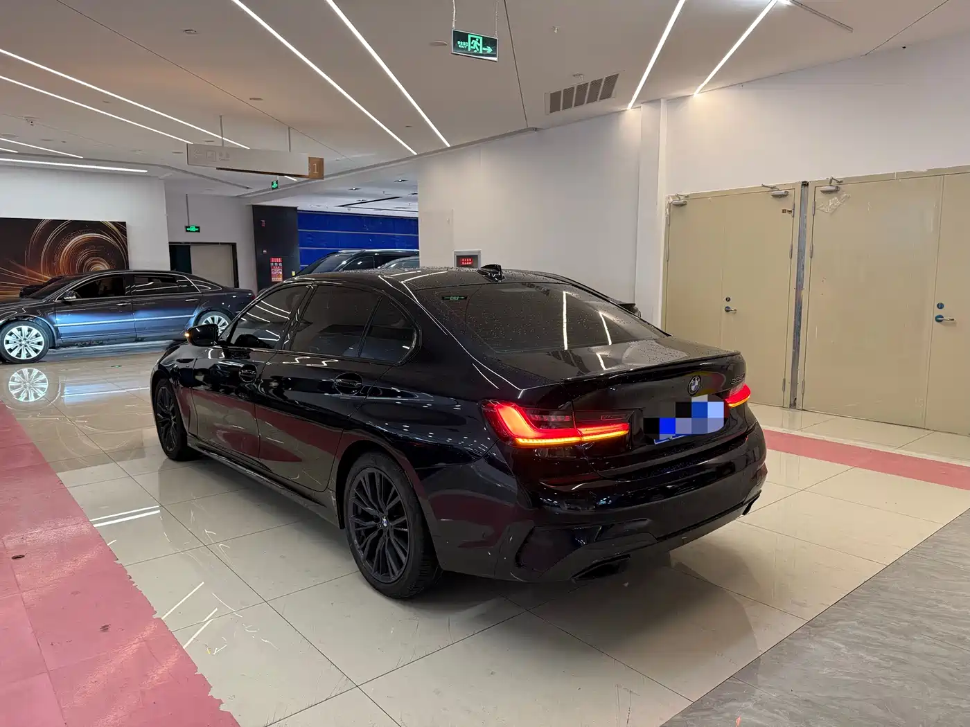 BMW 3-SERIES