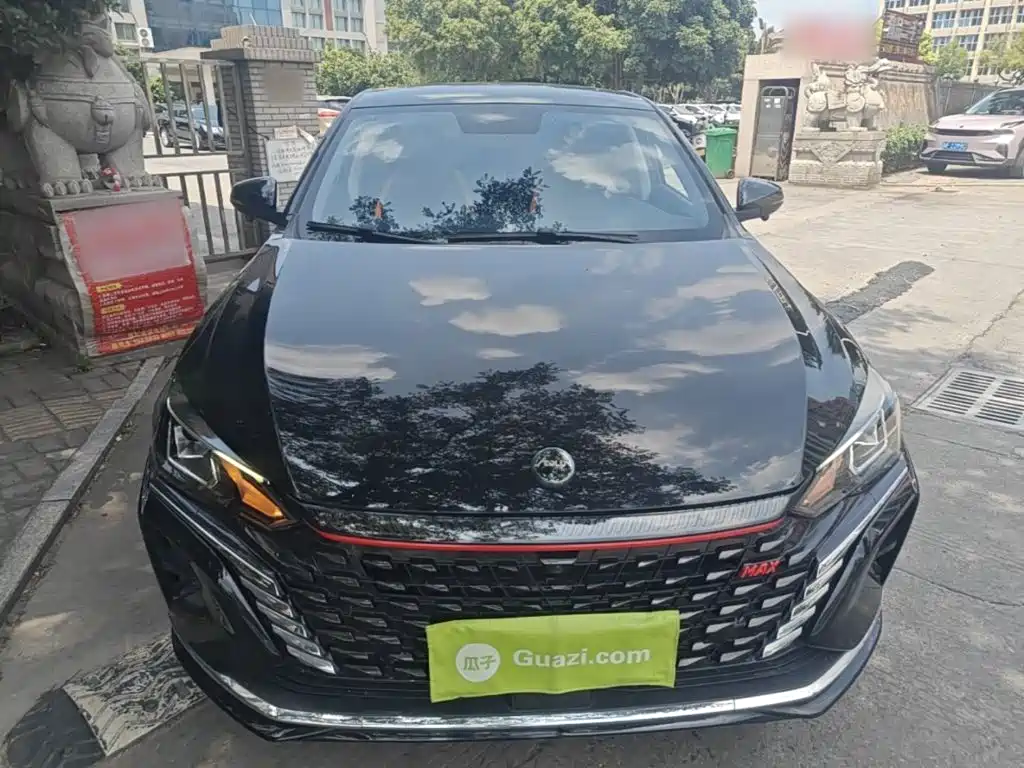 Dongfeng Aeolus Yixuan MAX 2023 2023 1.5T Ultra Stylish Dad Edition