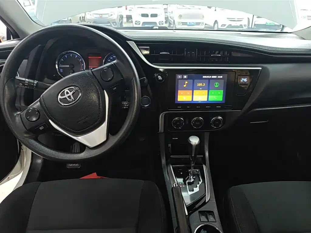 Toyota Corolla 2018 1.2T S-CVT GL-i Smart Shine Edition фото 10