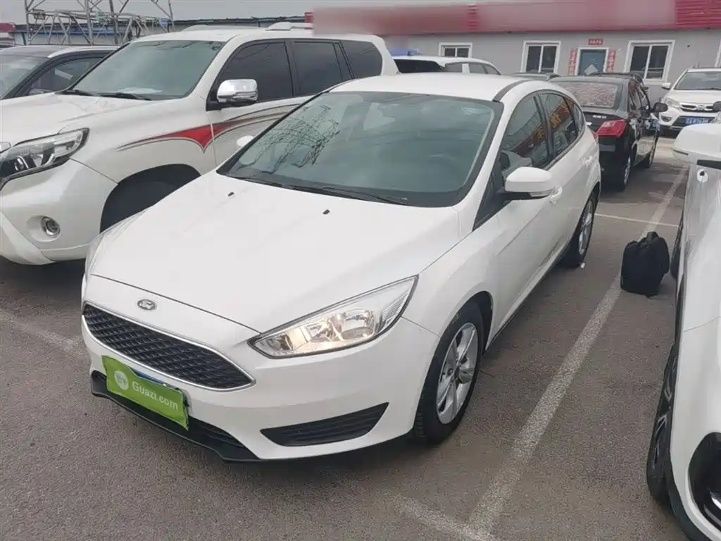 Ford Focus 2019 2018 Hatchback Classic 1.6L Automatic Comfort Smart Edition