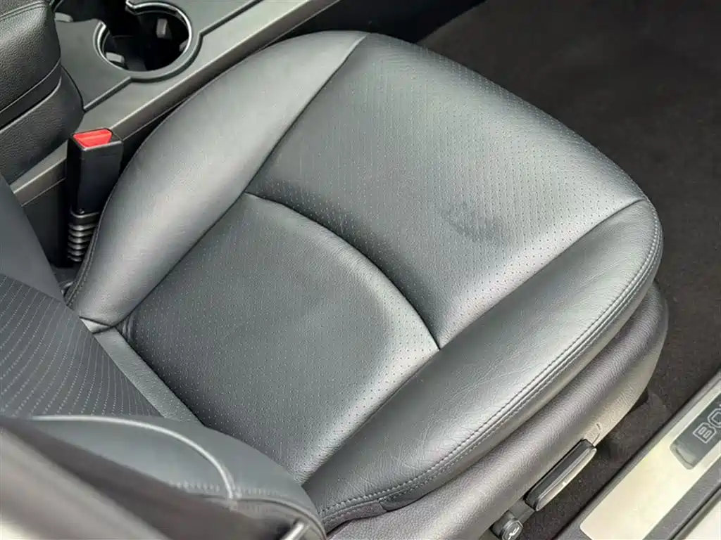 Kia Borego 2015 3.8L Luxury Edition China IV фото 5