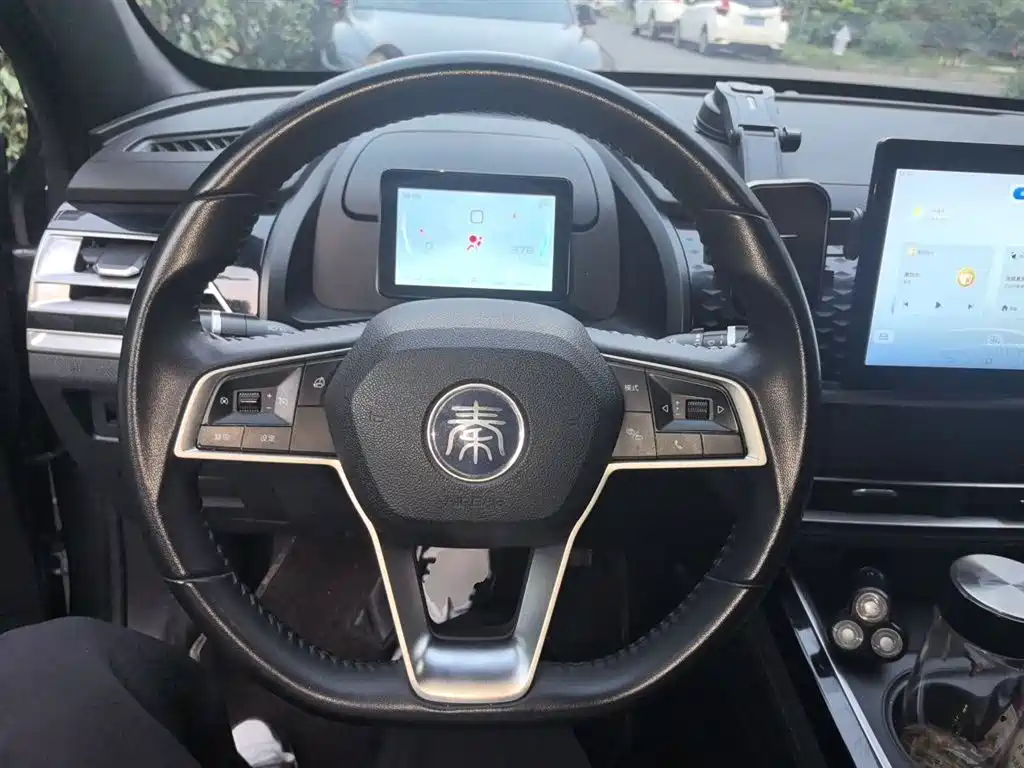 BYD Qin PLUS 2023 EV 510KM Travel Edition фото 3